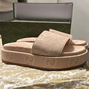 Gucci Light Tan Platform Slides
